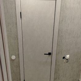 ПГ SHIK 8 Бетон снежный черная кромка